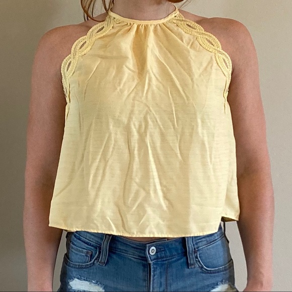 Kendall & Kylie yellow halter cropped tank - Picture 2 of 3